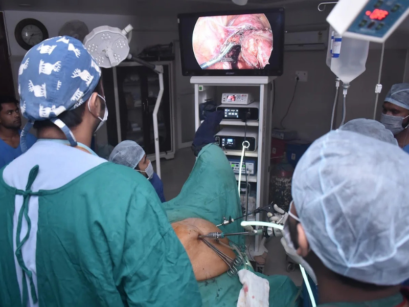 Laparoscopy and minimally invasive surgery